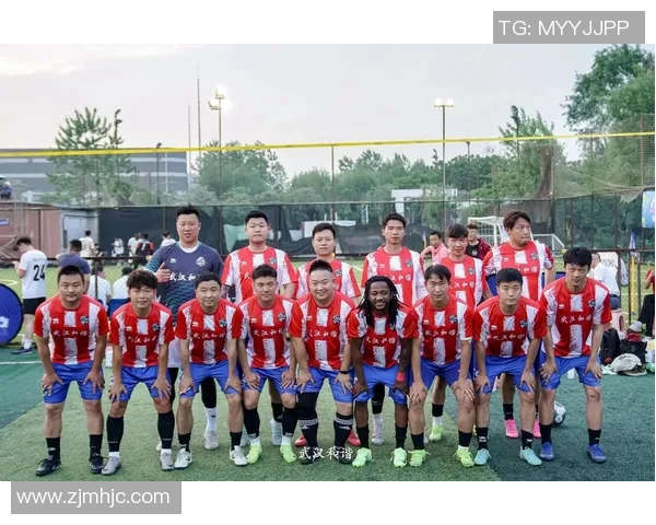 武汉足球队整体压制打法解析与战术优势探讨